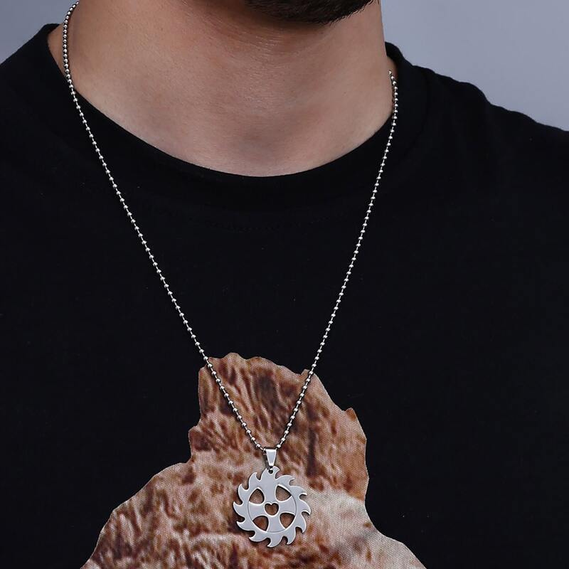

Guys Hot Wheel Necklace, Silver