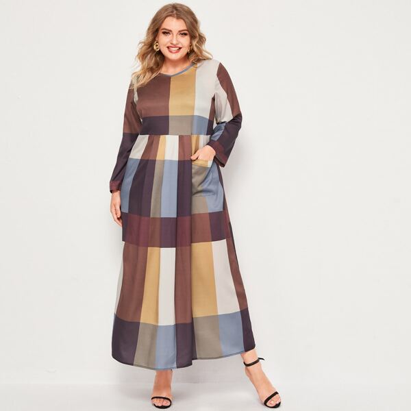 

Plus V-neck Pocket Patched Plaid Maxi Dress, Multicolor