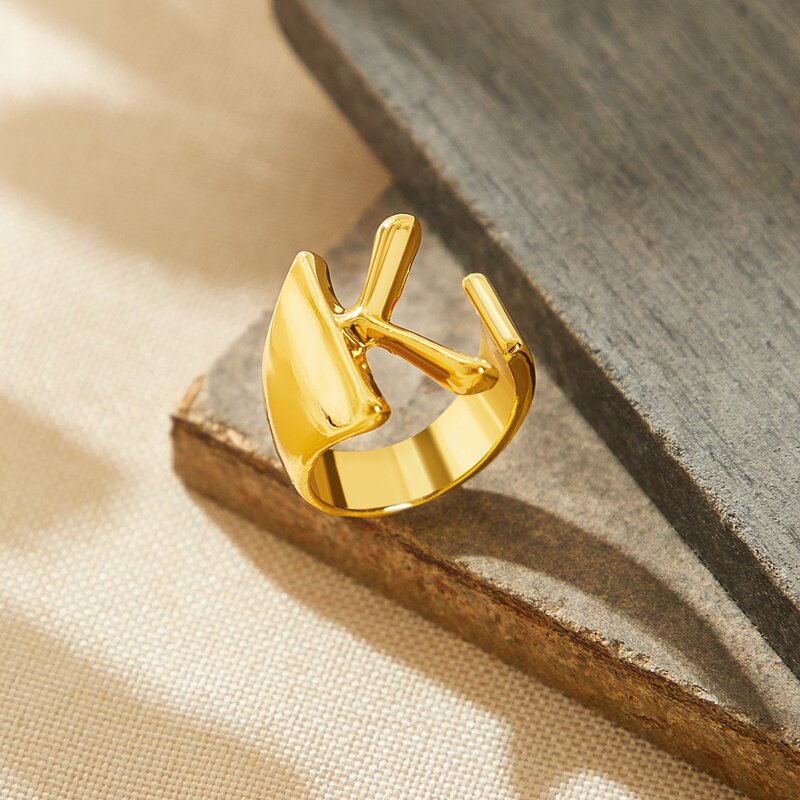 

Letter K Ring, Gold