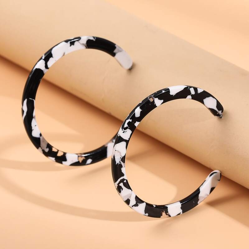 

Acrylic Cuff Hoop Earrings, Multicolor