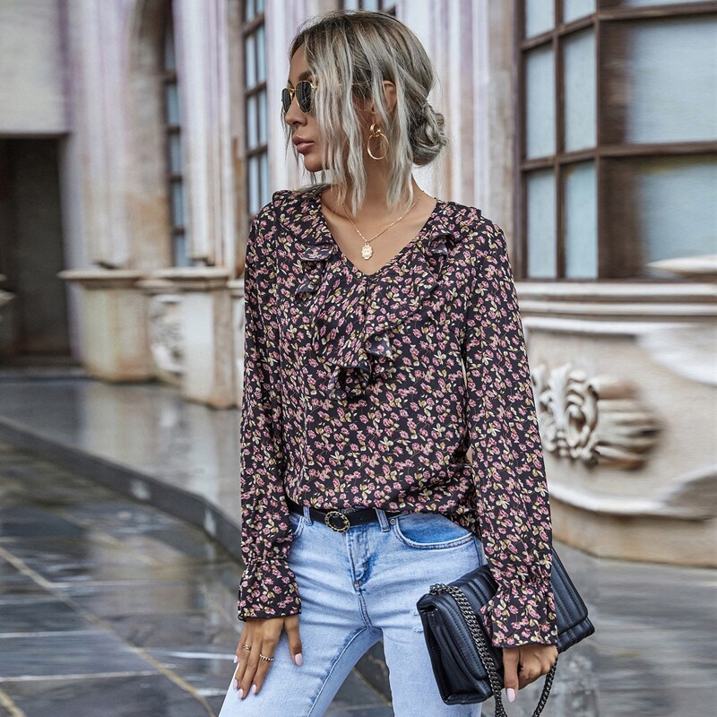

Ditsy Floral Ruffle Panel Blouse, Multicolor
