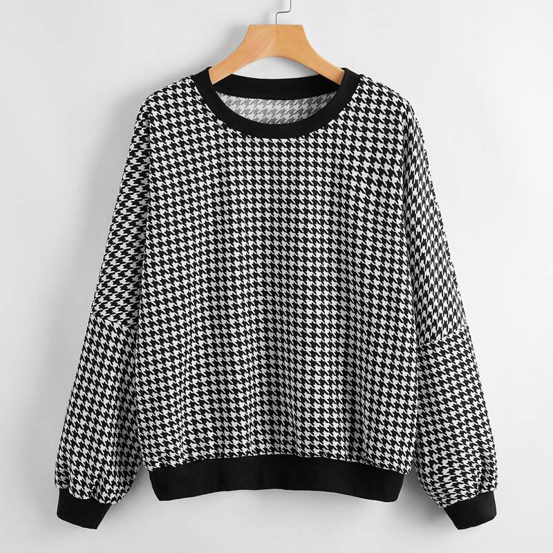 

Drop Shoulder Houndstooth Sweatshirt, Black and white