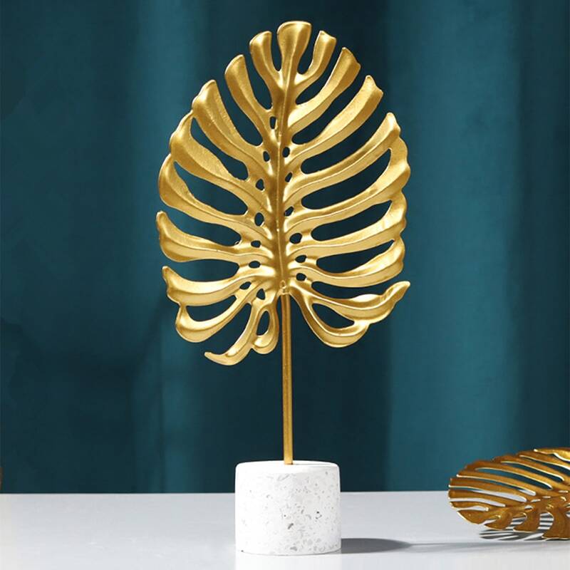 

Turtle Leaf Decorative Object, Gold