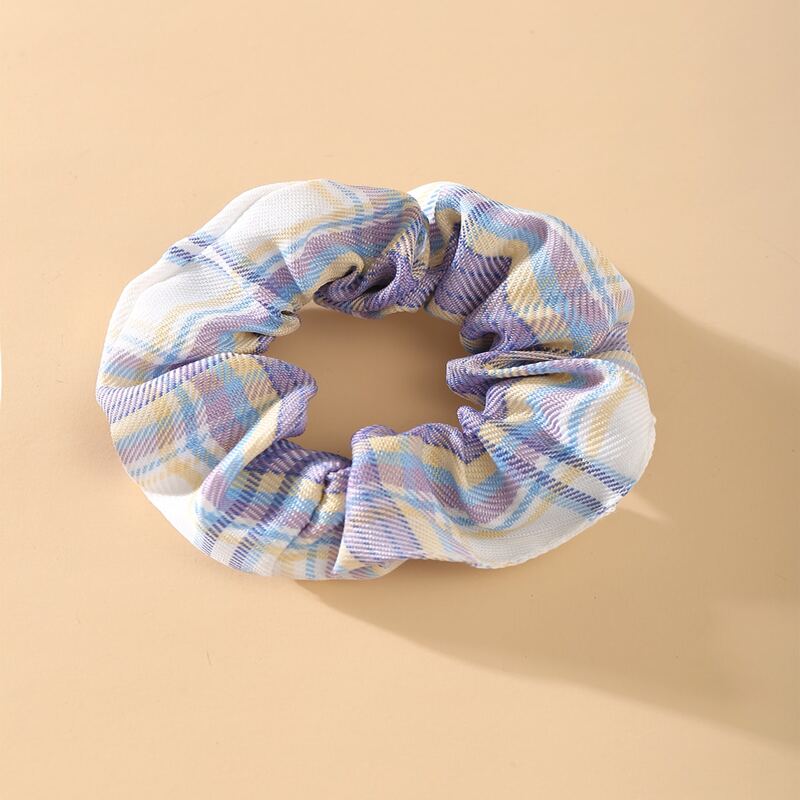 

1pc Tartan Scrunchie, Multicolor