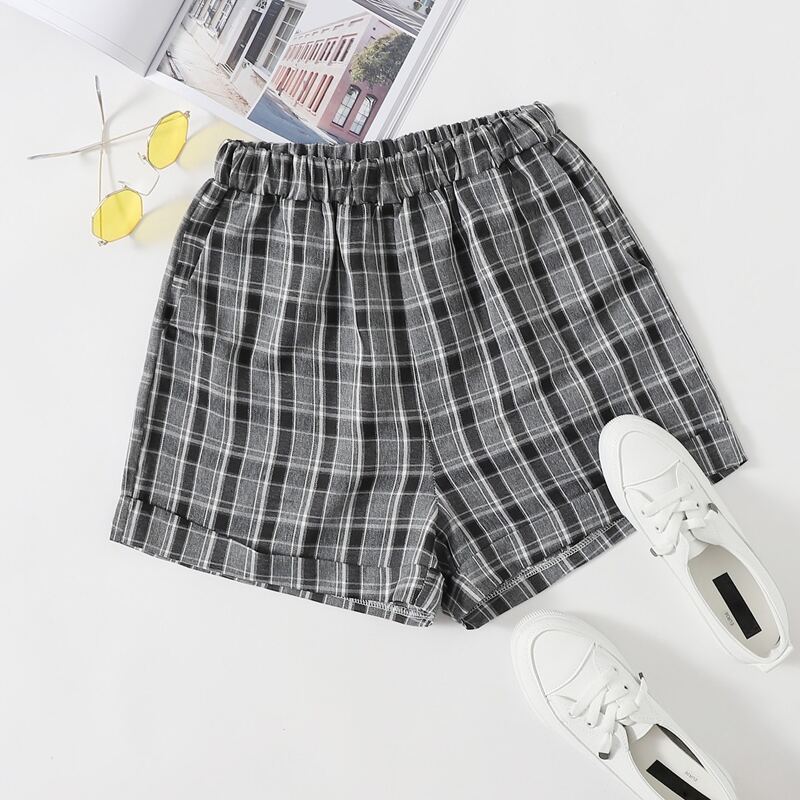 

Plaid Elastic Waist Shorts, Grey
