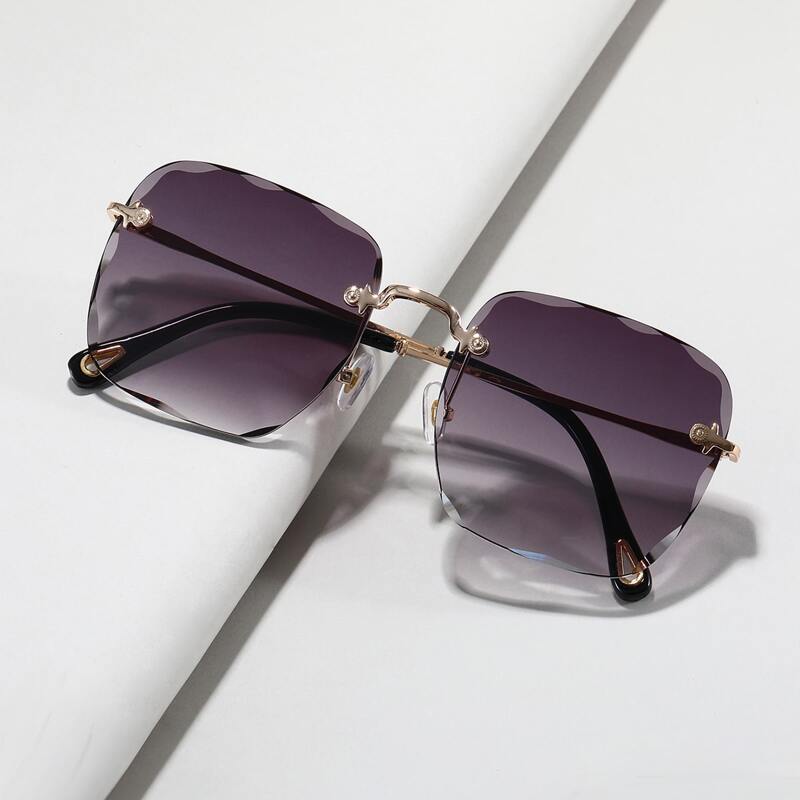 

Guys Rimless Sunglasses With Case, Purple