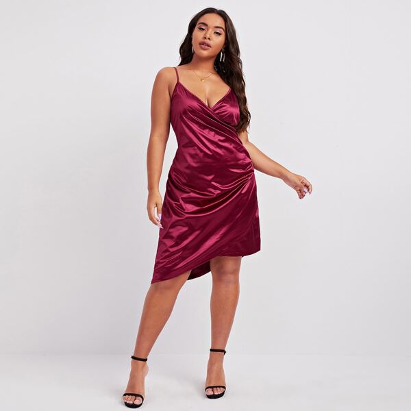

Plus Solid Surplice Satin Cami Dress, Maroon