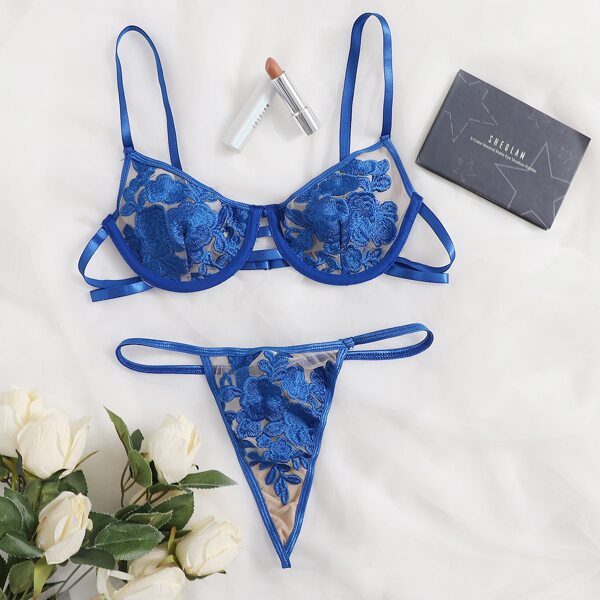 

Embroidery Mesh Underwire Lingerie Set, Blue