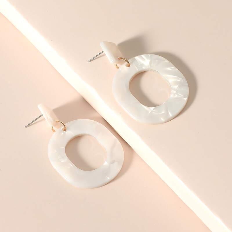 

Hollow Out Geometric Drop Earrings, White