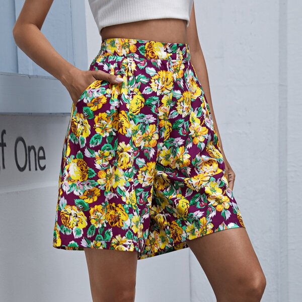 

Allover Floral Print Bermuda Shorts, Multicolor