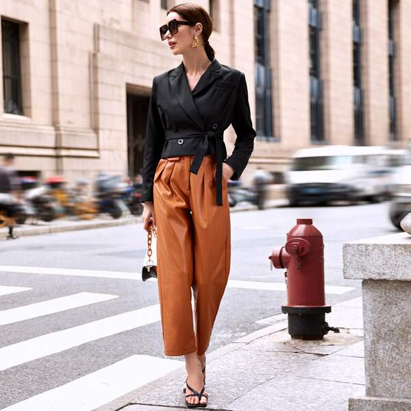 

Double Button Belted Blazer, Black