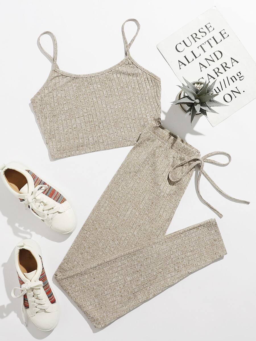 Muchica 羅紋針織短版吊帶上衣和結飾腰緊身褲套裝 - 卡其色 - 查看 1