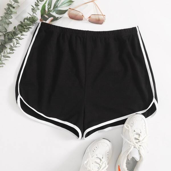 

Plus Contrast Binding Slogan Graphic Dolphin Shorts, Black