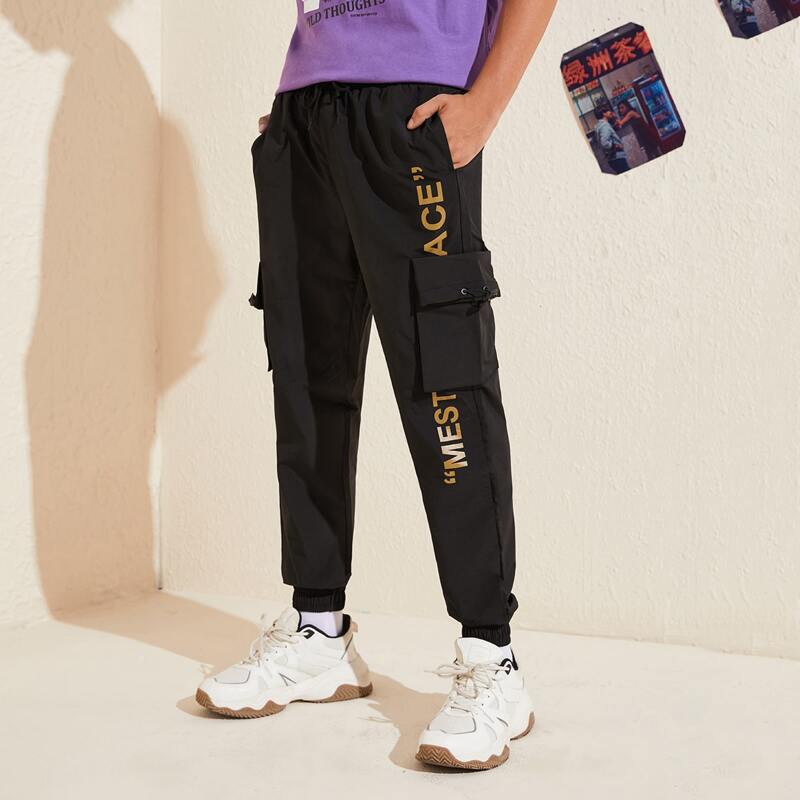 

Guys Letter Graphic Cargo Pants, Black