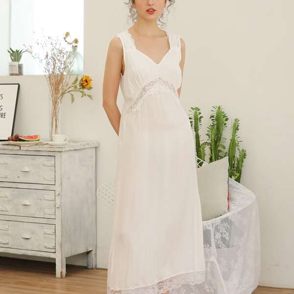 

Contrast Lace Panel Night Dress, Beige