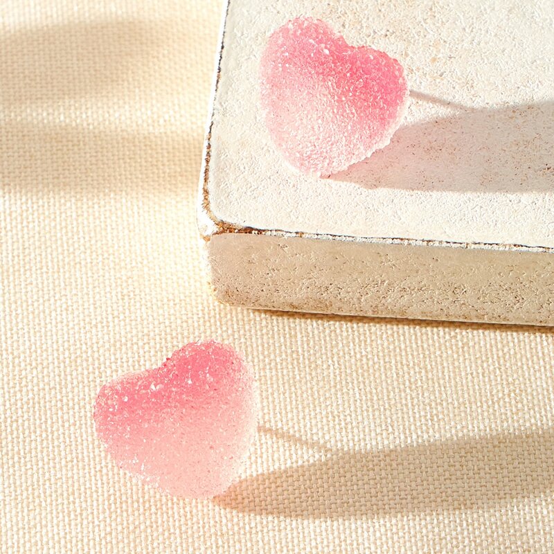 

Ombre Matte Heart Stud Earrings, Pink