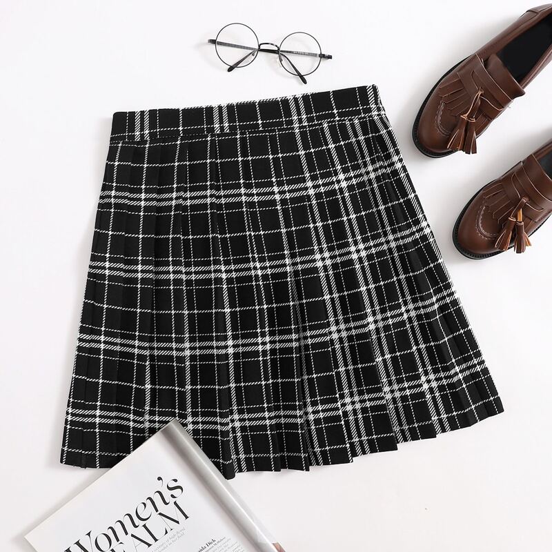 

Plaid Pleated Mini Skirt, Black