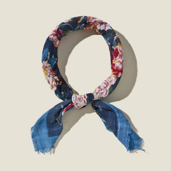 

Floral Pattern Bandana, Multicolor