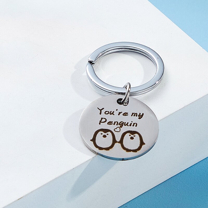 

Guys Penguin Pattern Round Charm Keychain, Silver