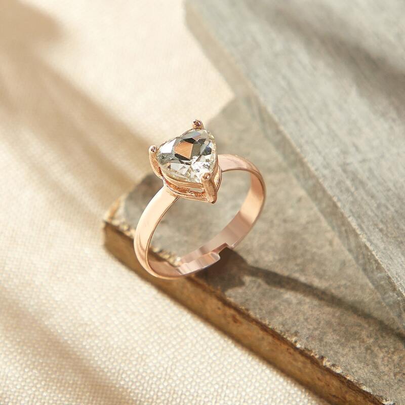 

Rhinestone Heart Ring, Gold