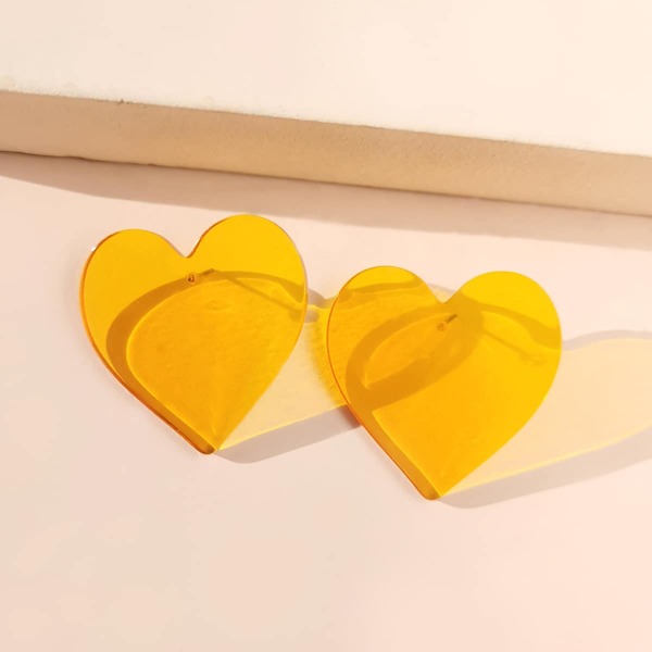 

Heart Shaped Stud Earrings, Yellow