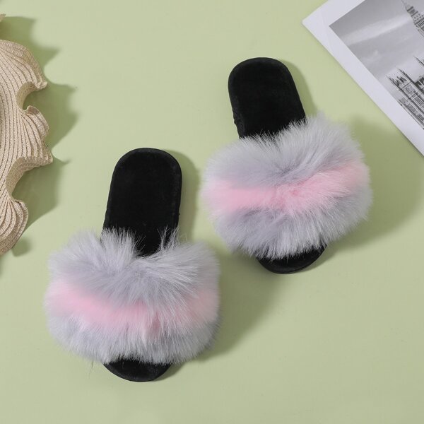 

Colorblock Plush Slippers, Grey