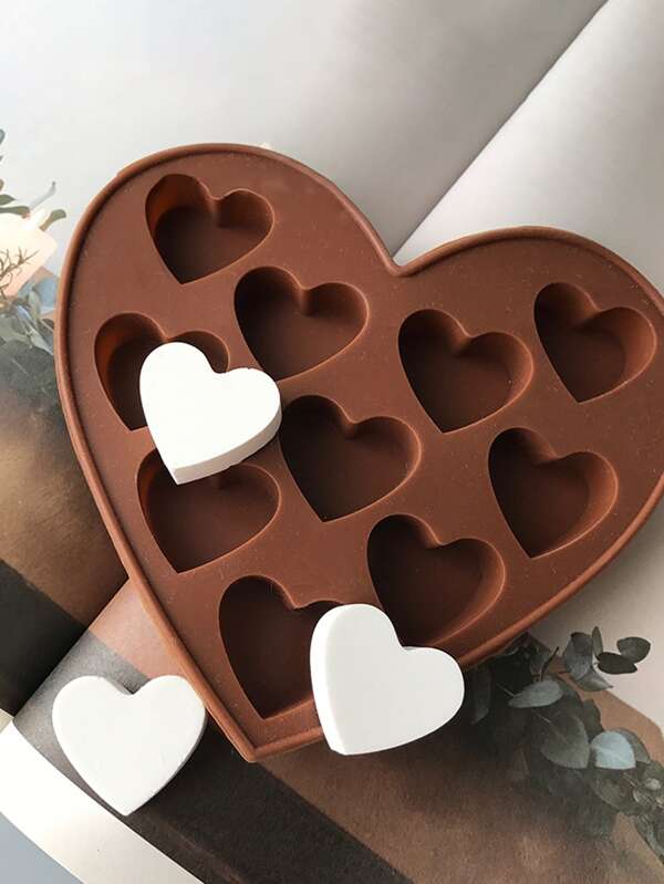 heart shaped chocolate molds