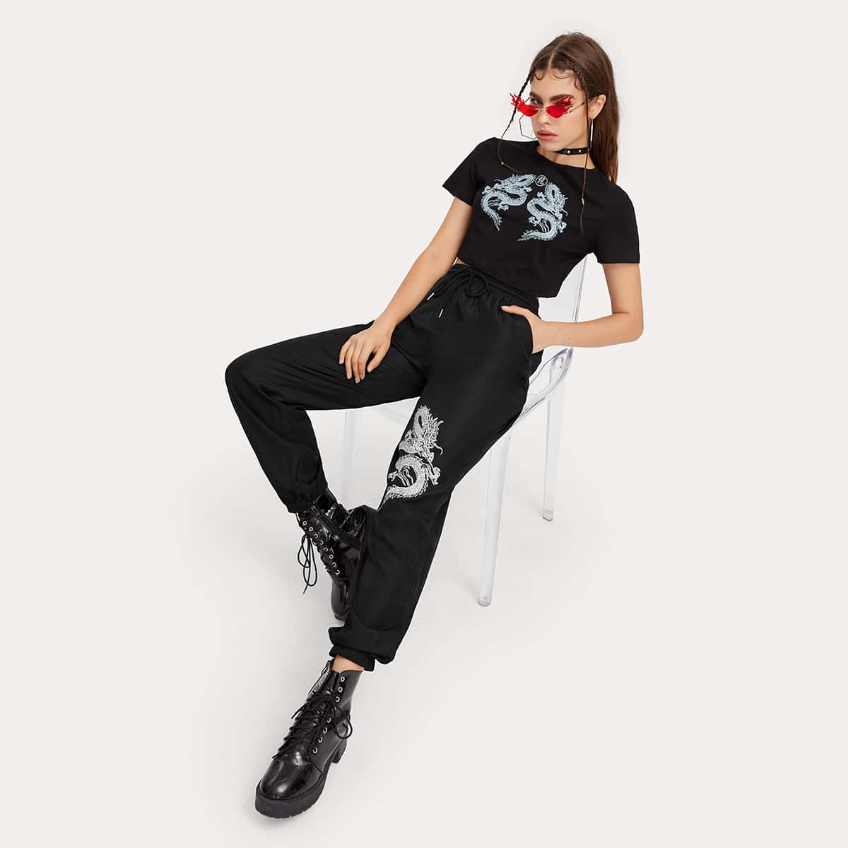 

Chinese Dragon Graphic Joggers, Black