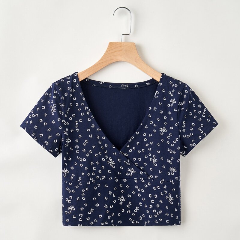 

Ditsy Floral Surplice Crop Top, Navy blue