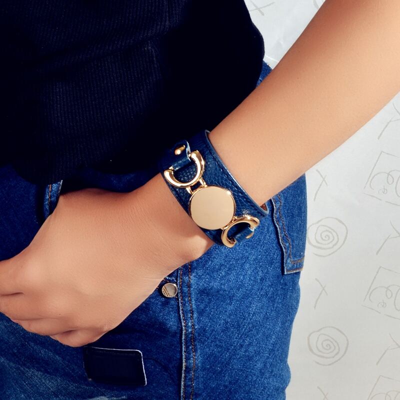 

Metal Decor PU Bracelet, Blue