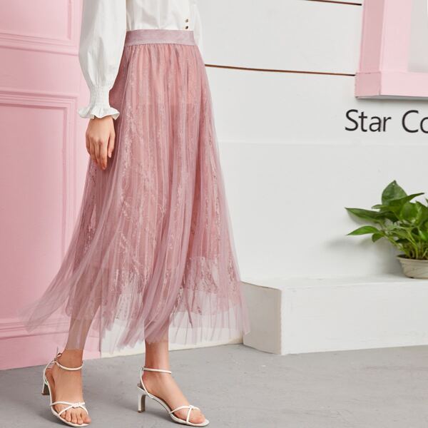 

Pleated Mesh Overlay Lace Skirt, Dusty pink