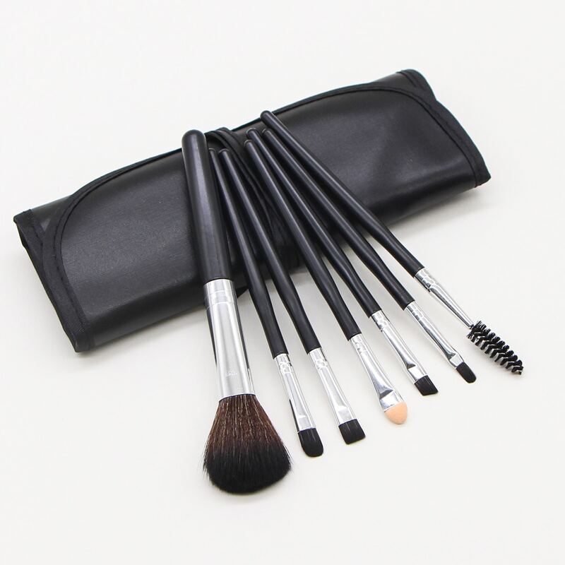 

7pcs Soft Makeup Brush With 1pc Storage Bag, Black