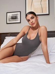 SHEIN BAE Body de tirantes tejido de canalé de espalda abierta
