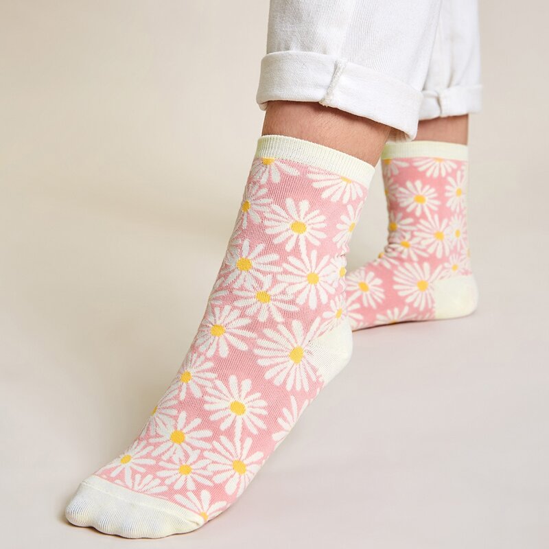 

Daisy Pattern Socks, Pink