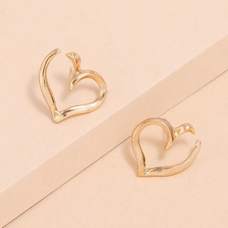 

Heart Stud Earrings, Gold