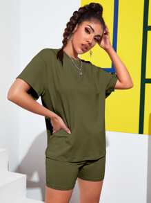 SHEIN EZwear 落肩素色上衣和機車短褲套裝 - 軍綠色 - 查看 4