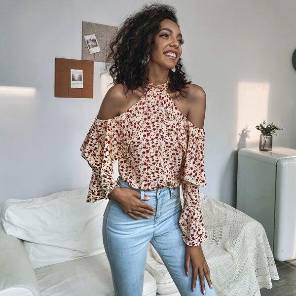 

Cold Shoulder Ditsy Floral Top, Multicolor