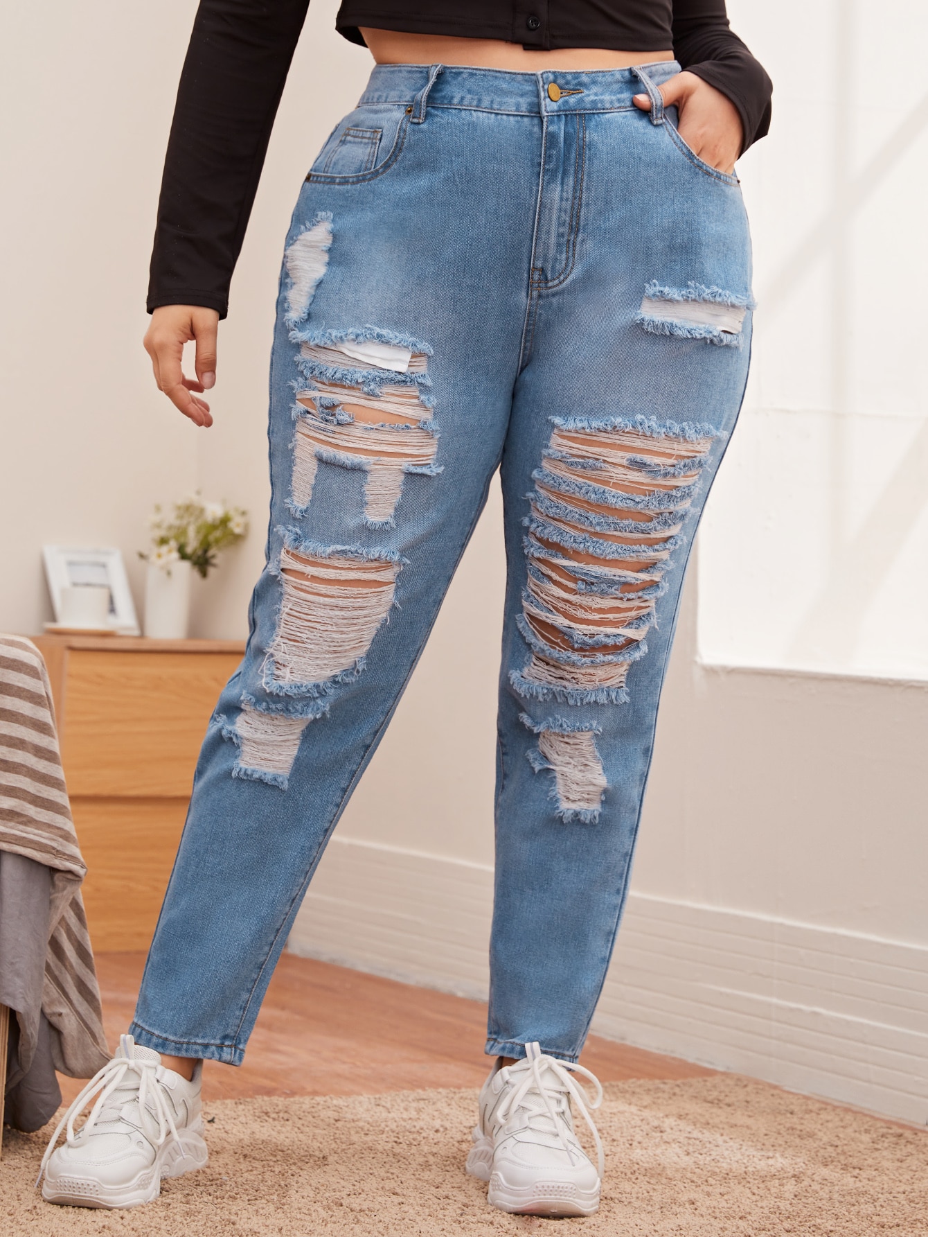 Plus High Waist Light Wash Ripped Jeans thumbnail