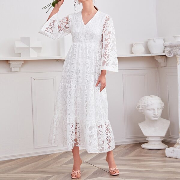 

Bell Sleeve Ruffle Hem Lace Dress, White