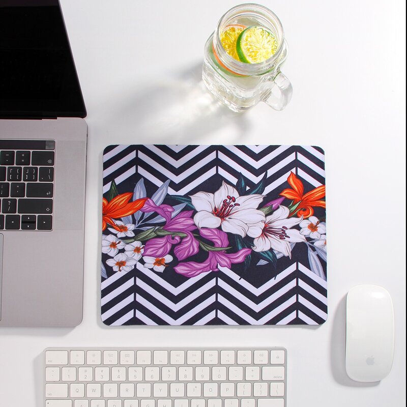 

1pc Flower Pattern Mouse Pad, Multicolor