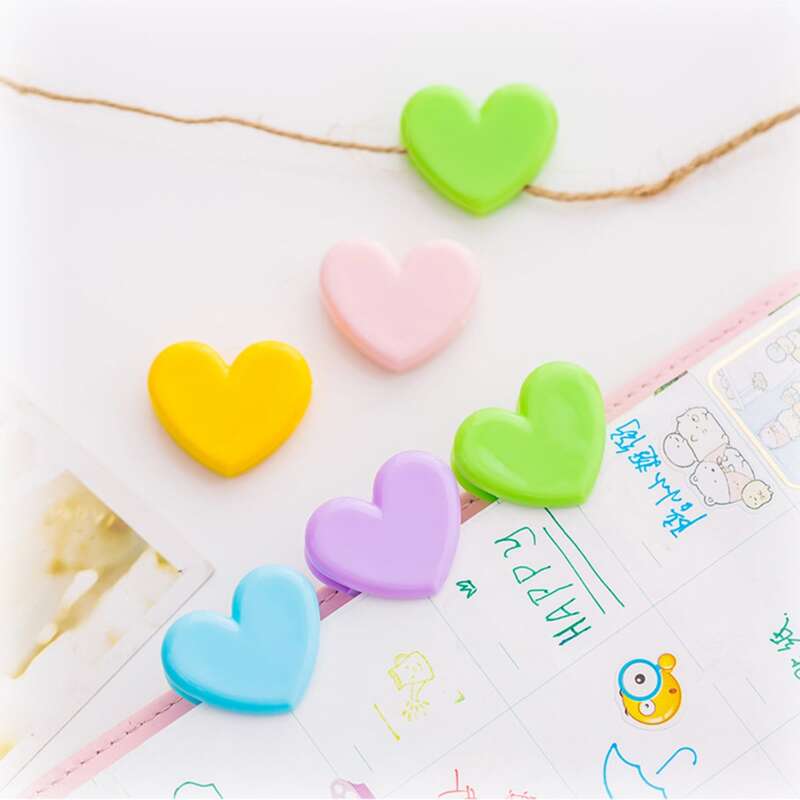 

4pcs Random Heart Shaped Postcard Clip, Multicolor