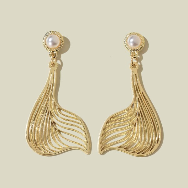 

Fishtail Charm Drop Earrings, Gold