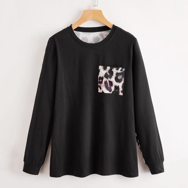 

Patch Pocket Contrast Leopard Tee, Multicolor