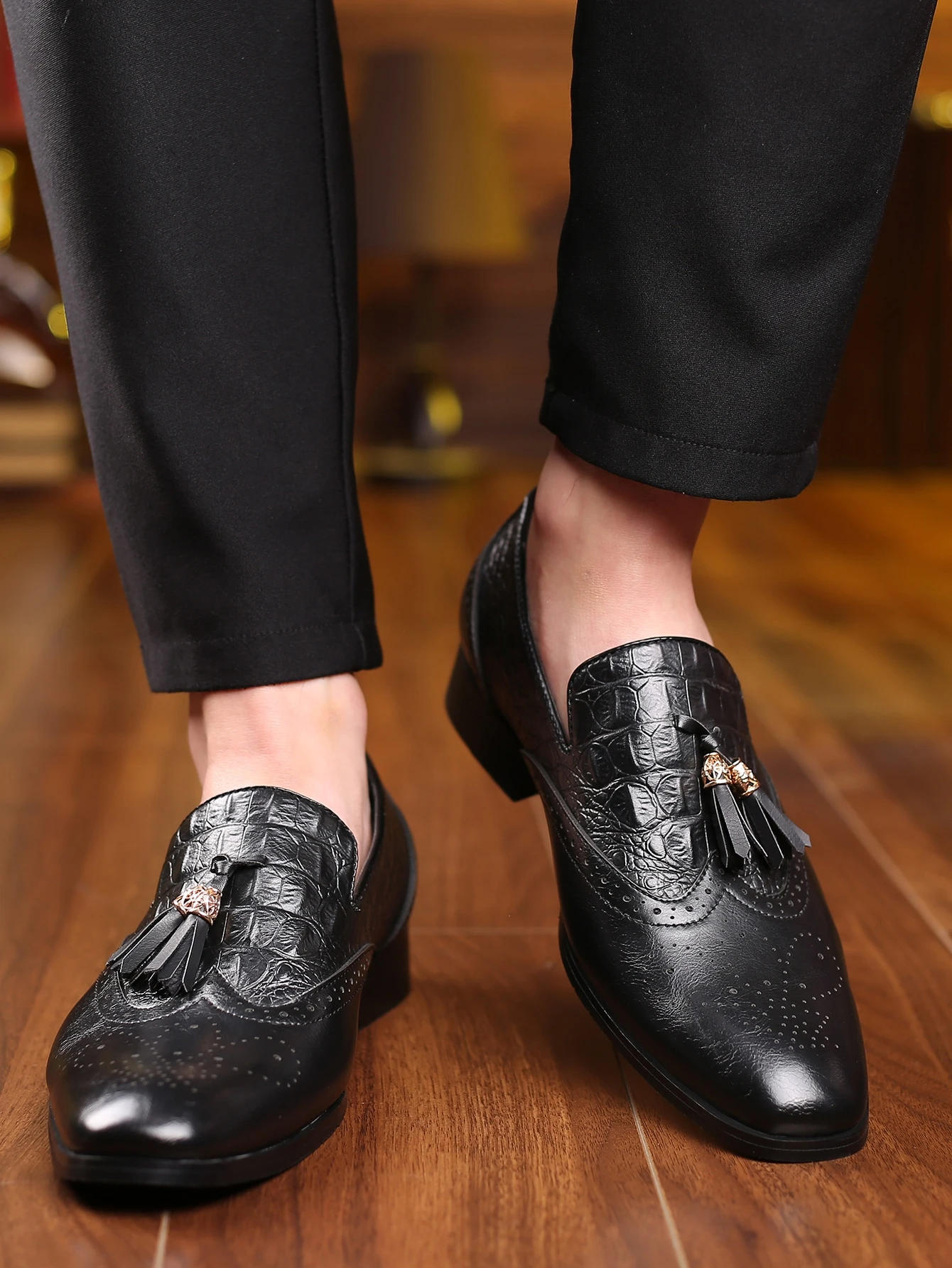 crocs dress shoes mens