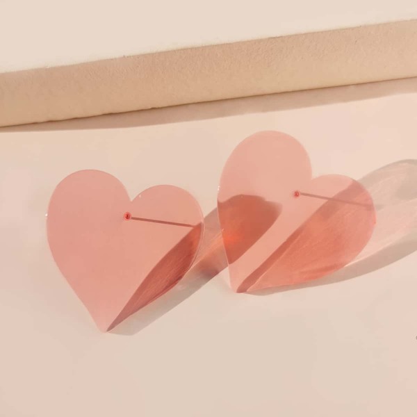

Heart Decor Stud Earrings, Pink