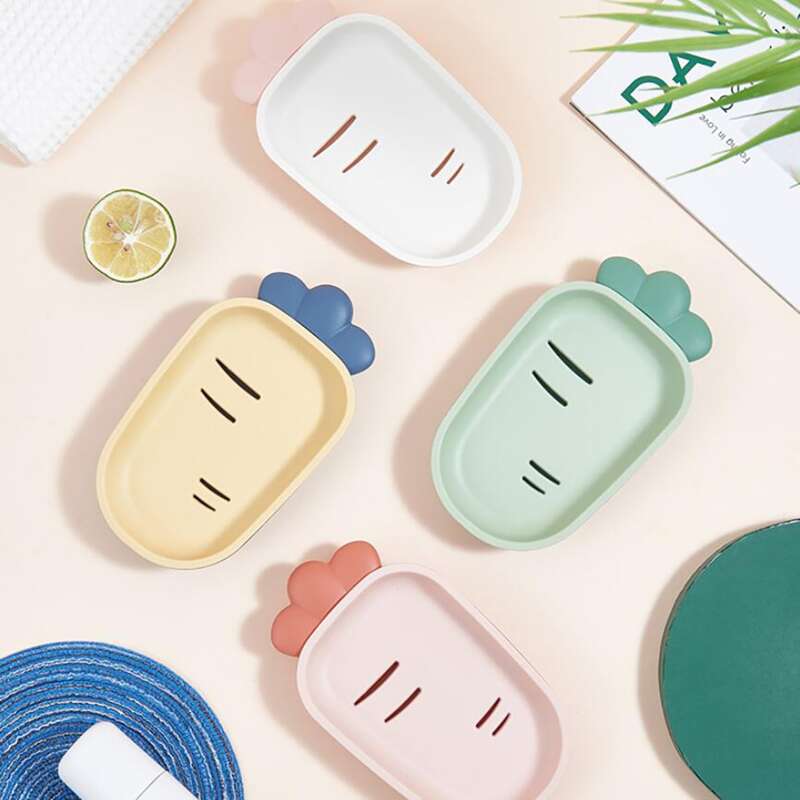 

1pc Carrot Shaped Random Soap Dish Holder, Multicolor