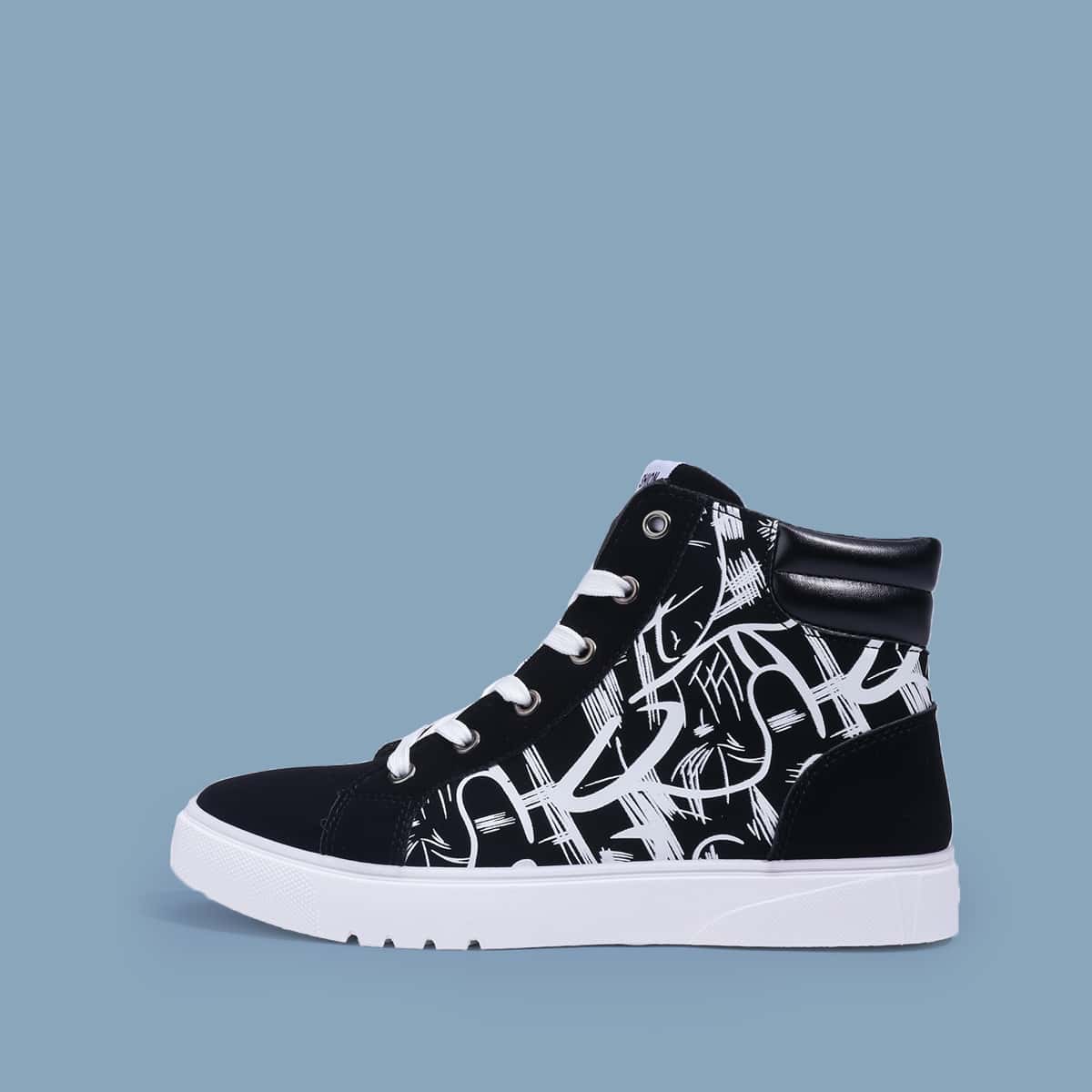 

Guys Lace-up Front High Top Sneakers, Black and white