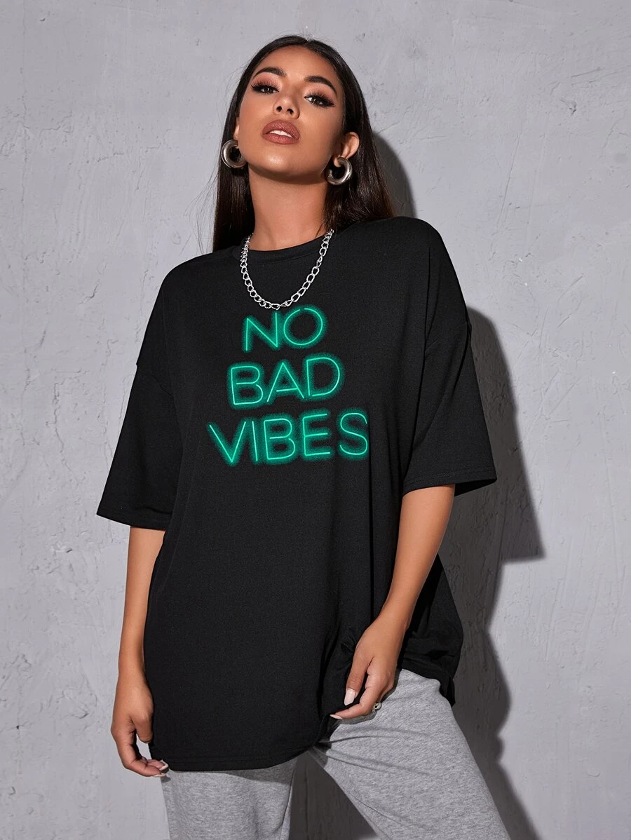 No Bad Vibes Graphic Oversized Tee - Black - View 1