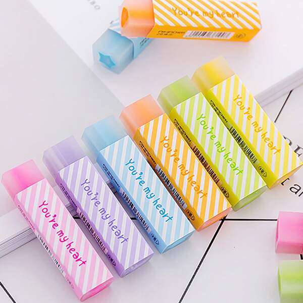

4pcs Heart Pattern Random Eraser, Multicolor