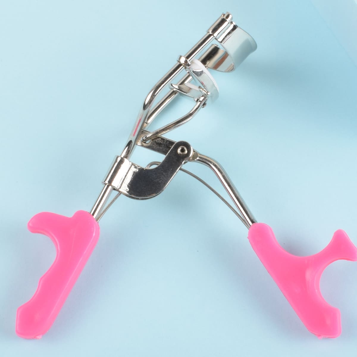 

1pc Stainless Steel Eyelash Curler, Pink